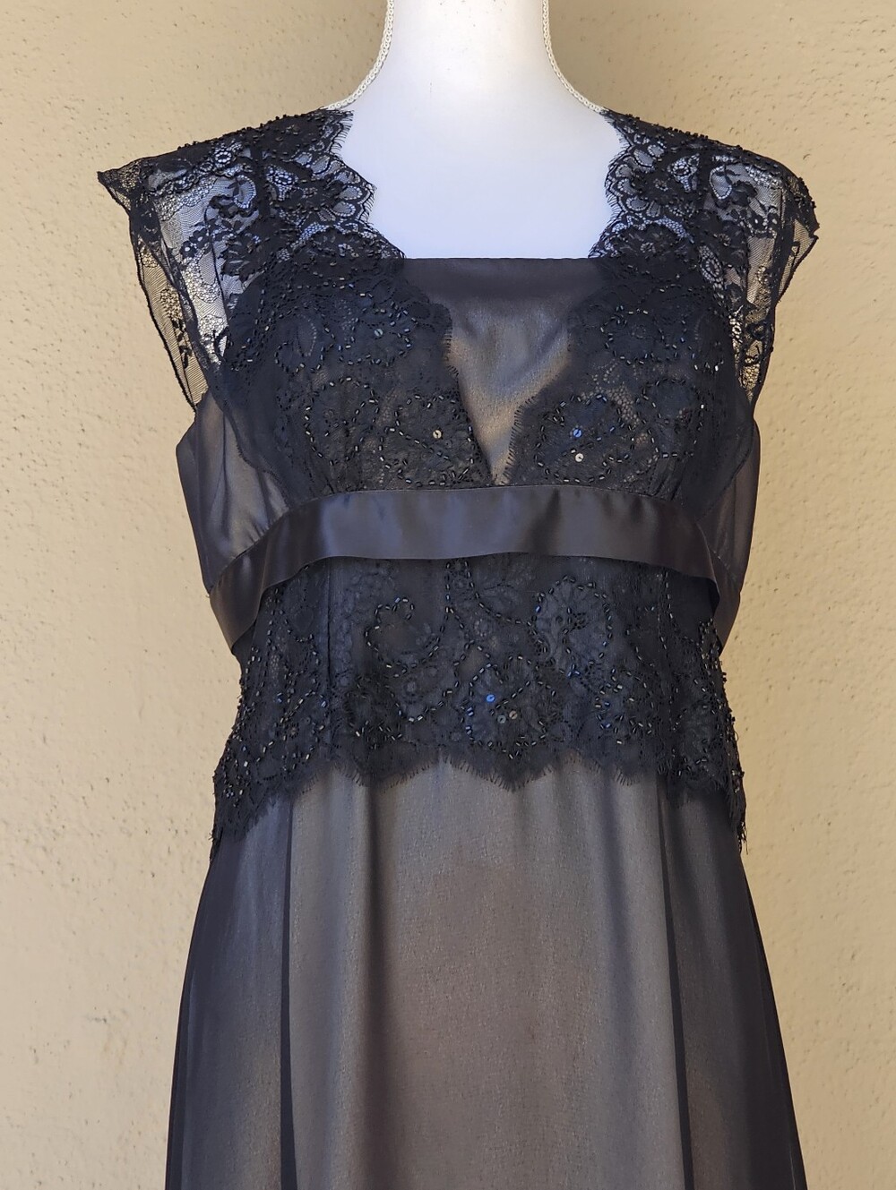 JS Collections Beaded Black Lace Chiffon Floor Length Gown Size 14